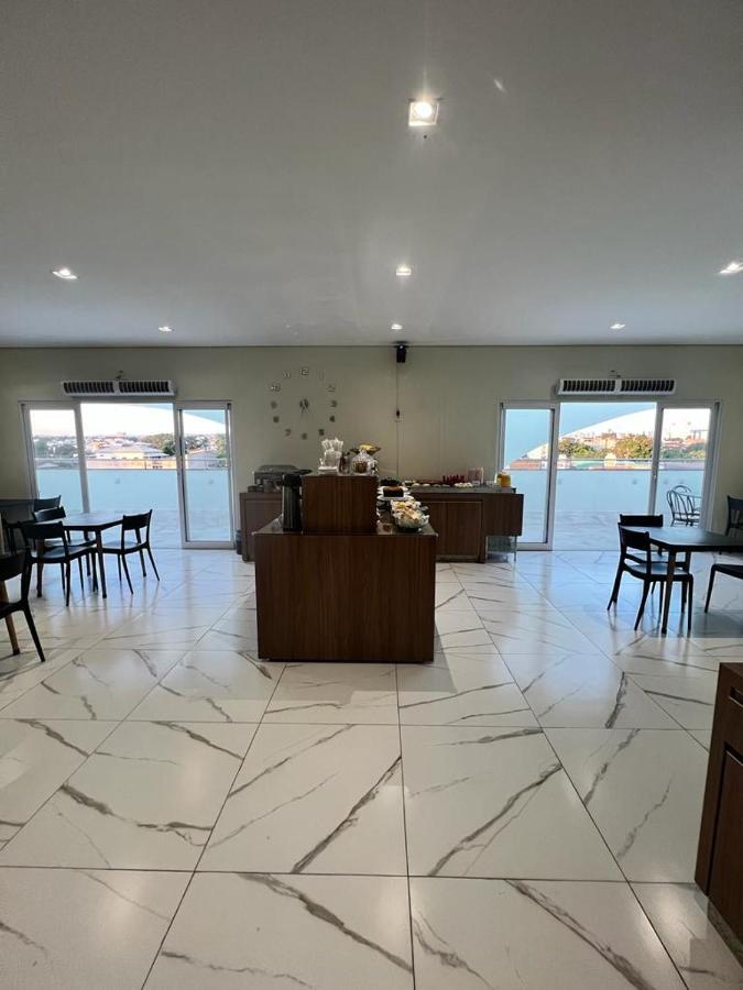 Rametta Hotel Montes Claros Buitenkant foto