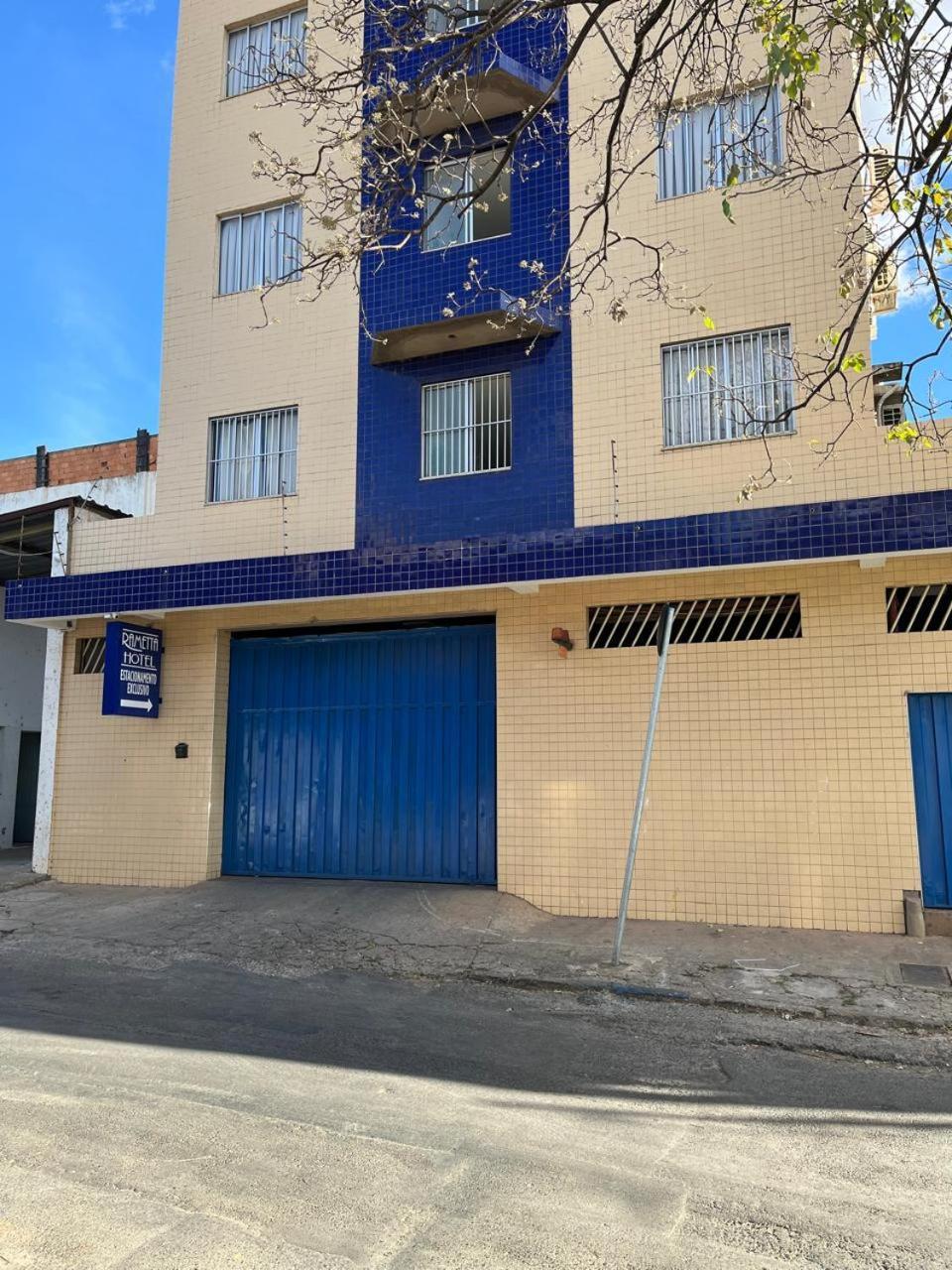 Rametta Hotel Montes Claros Buitenkant foto