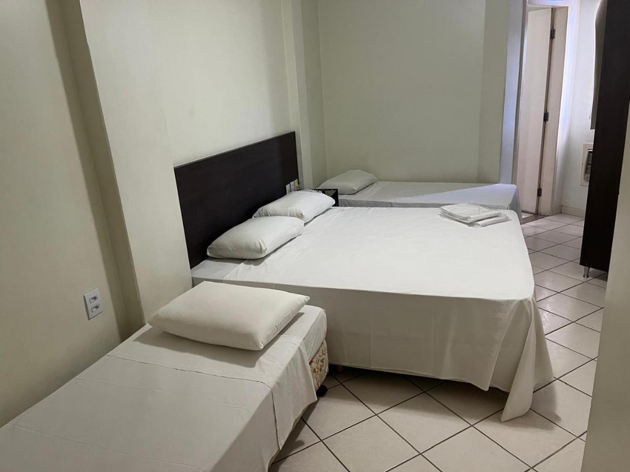 Rametta Hotel Montes Claros Buitenkant foto