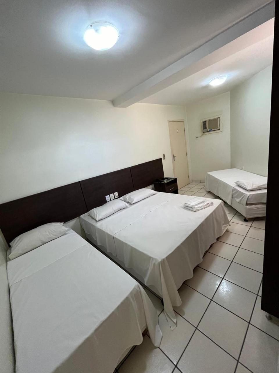 Rametta Hotel Montes Claros Buitenkant foto