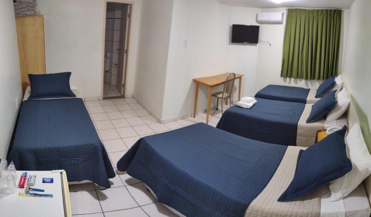Rametta Hotel Montes Claros Buitenkant foto
